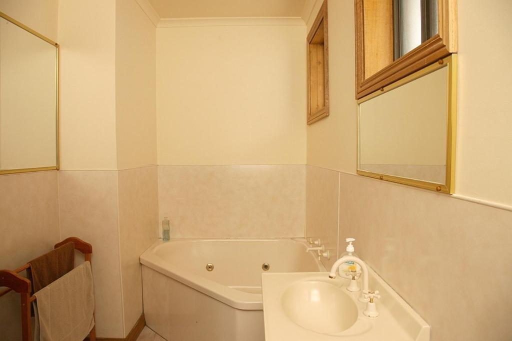 Apollo Bay Backpackers Lodge Rom bilde